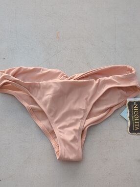Nicolita Peach Solid Bikini Bottom